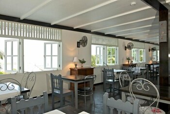 The Station Seychelles Dining