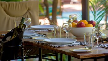 Chanters Lodge Outdoor Dining