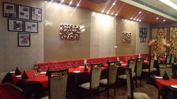 Hotel Rajkamal Restaurant