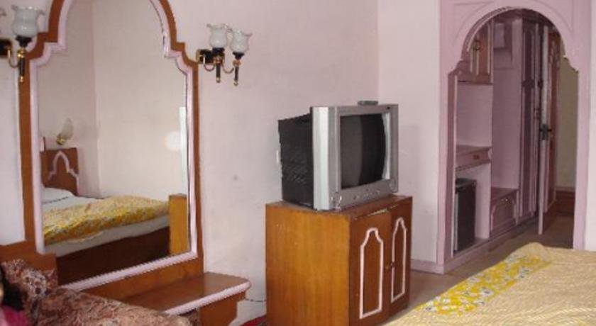 Hotel Ashoka Continental 