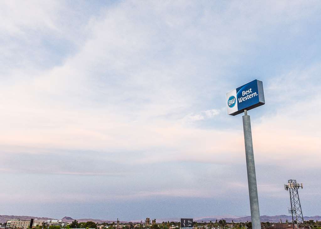 Best Western Mccarran Inn Hotel Exterior Sign