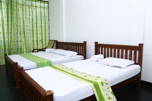 Kiss Lanka Surf Palace 