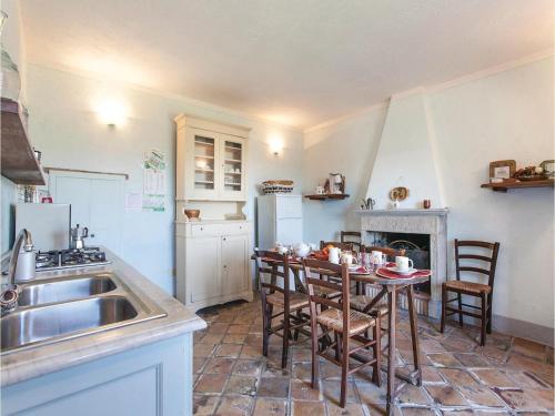 Holiday Home Castiglione In T. Vt 17 