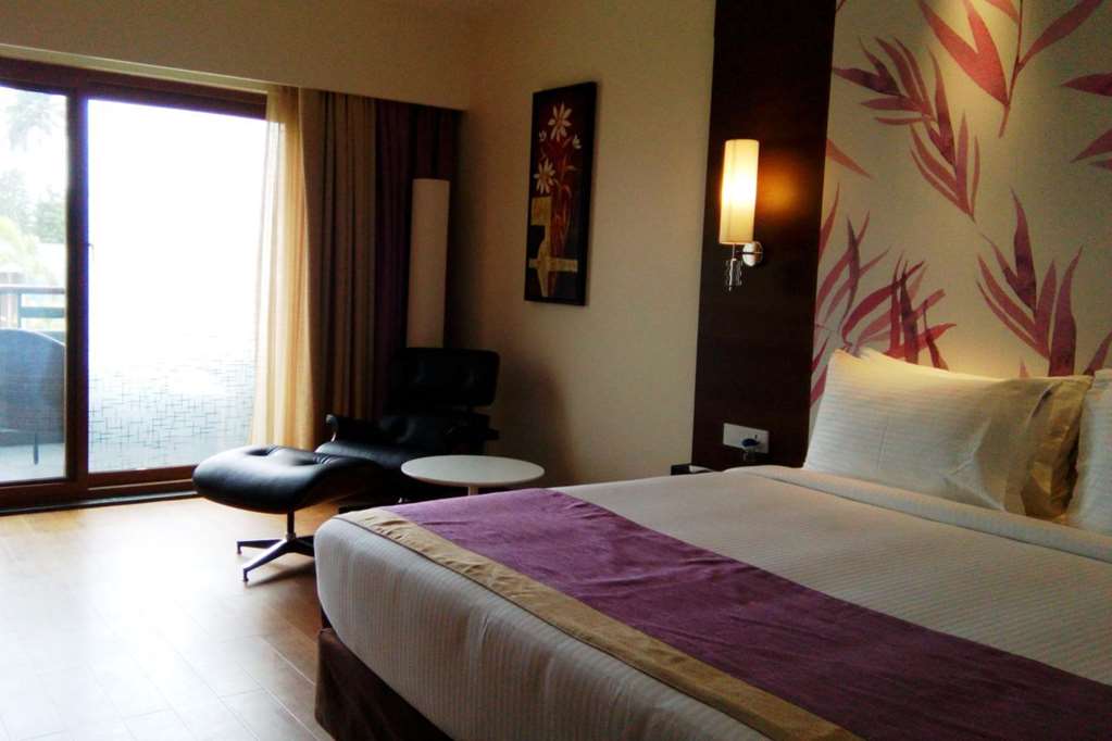 Purple Palms Resort & Spa Guest Room