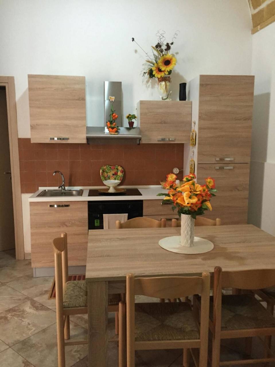 House With In Marsala (هاوس با این مارسالا) 