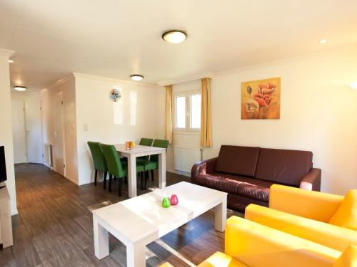 Holiday Home Droompark De Zanding.12 