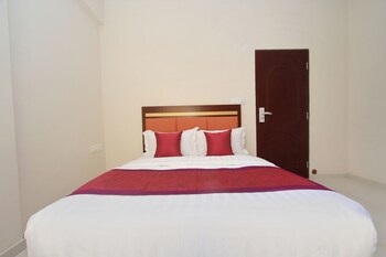 Oyo 9559 Hotel New Fort Guestroom