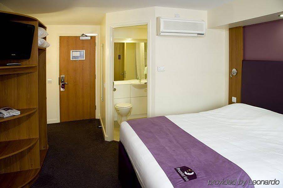 Premier Inn Aberdeen South 