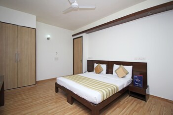 Merriment Hotels By Ecom Mechanics Guestroom
