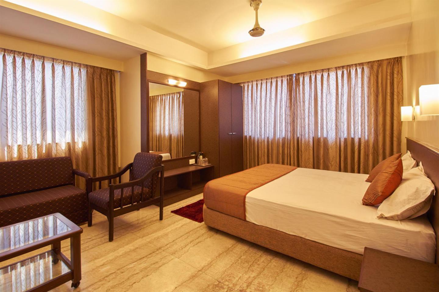 Hotel Elegant 
