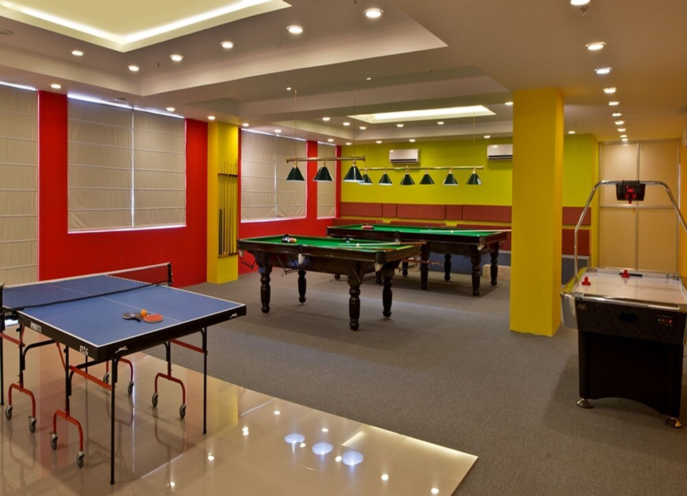 Red Fox Hotel Bhiwadi Sports Facility