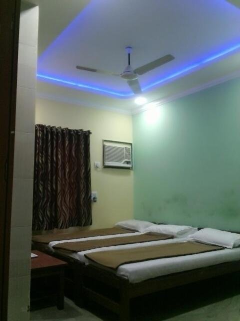 Hotel Sai Shradha 
