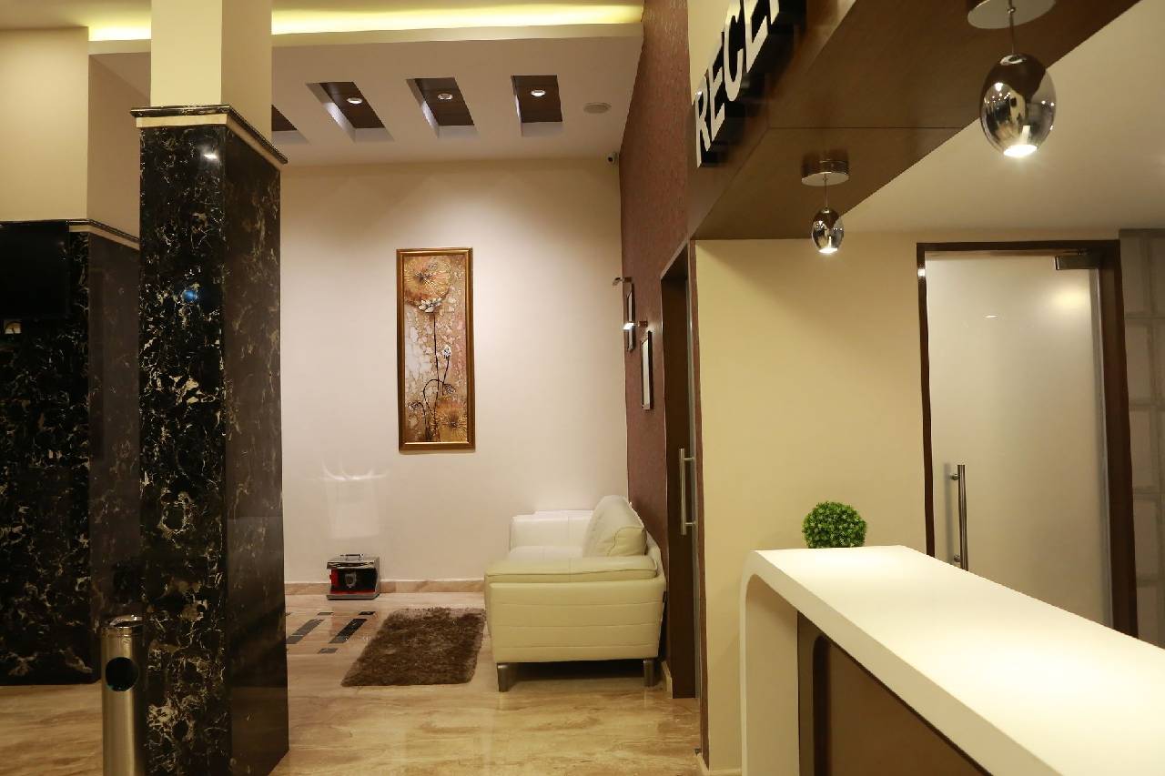Breeze Suites 