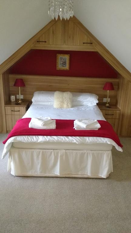 Inveravon Holiday Home 