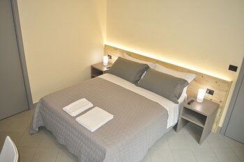 Etna In Centro Guestroom