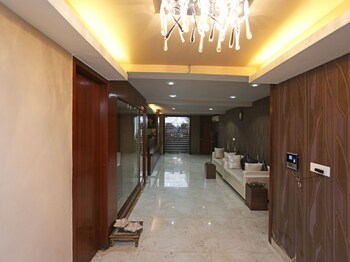 Oyo 4454 B&b Hotel Lobby
