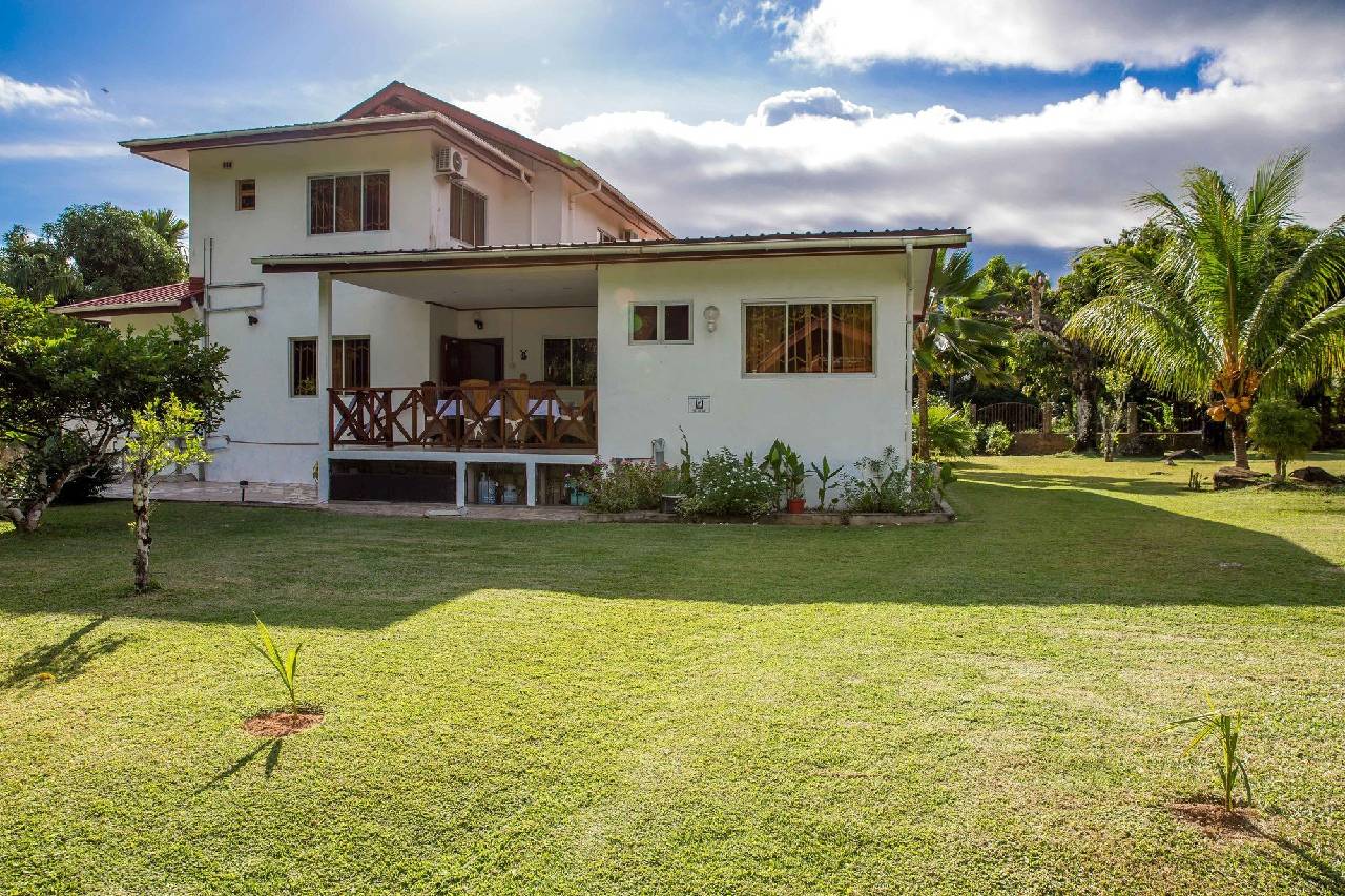 The Orchard Self Catering Villa 