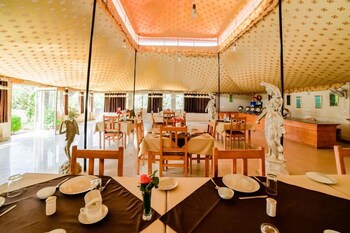Pushkar Rajwara Resort Restaurant