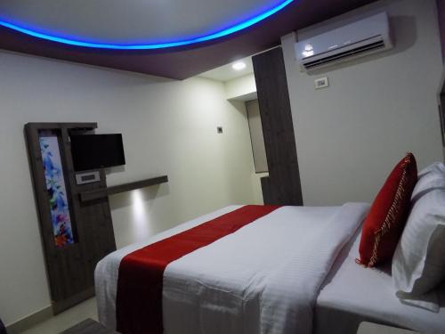 Hotel A J Park 