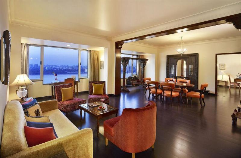The Gateway Hotel Athwalines General view