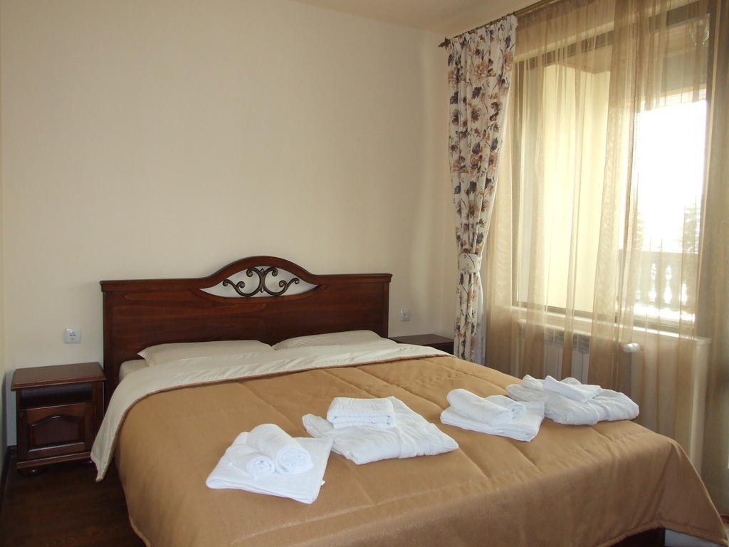 Mitiova Guest House 