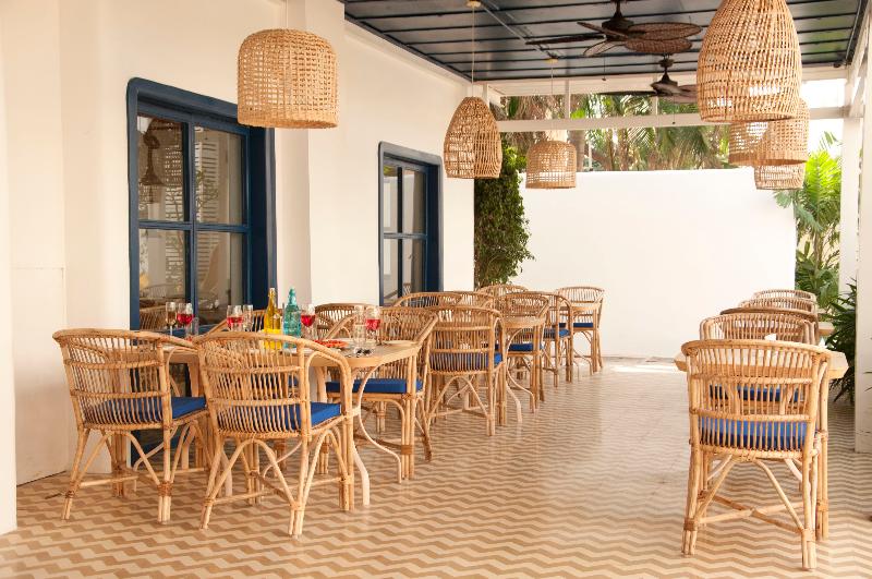 Bloomsuites L Calangute Restaurant