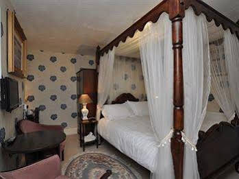 Bryn Woodlands House 
