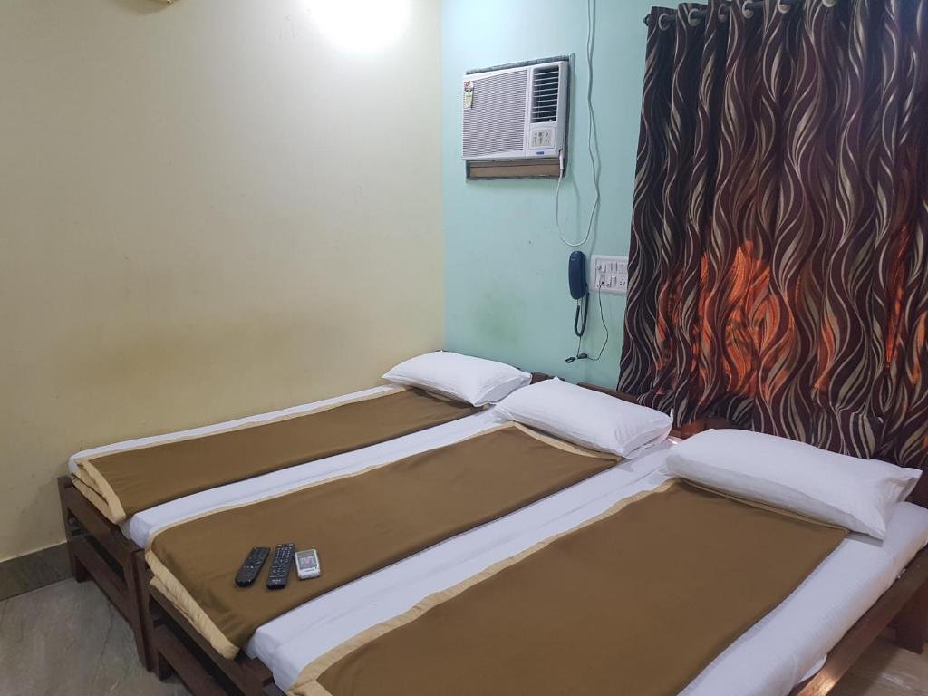 Hotel Sai Shradha 