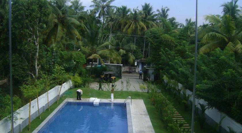 Rendezvous Beach Resort 