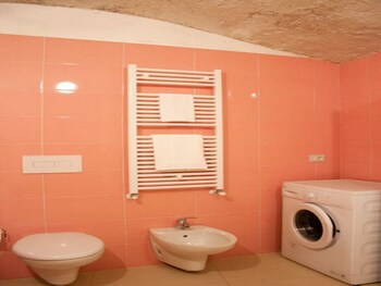 Casa Grotta Sognare Matera Bathroom
