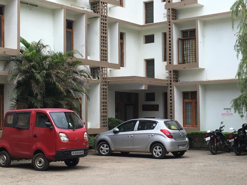 Homestead Hotel (هومستید هتل) 