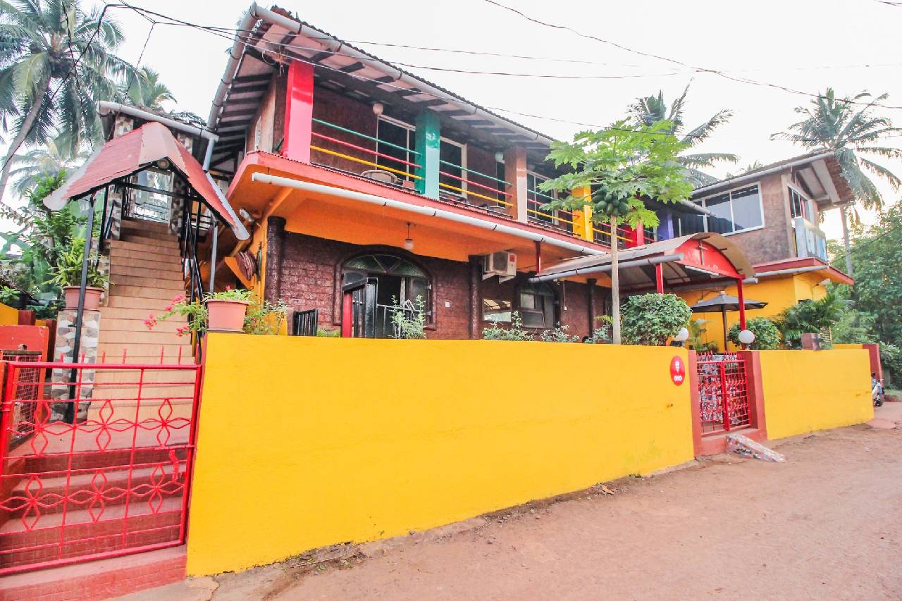 Oyo Home 10203 Bright 2bhk Anjuna Beach 