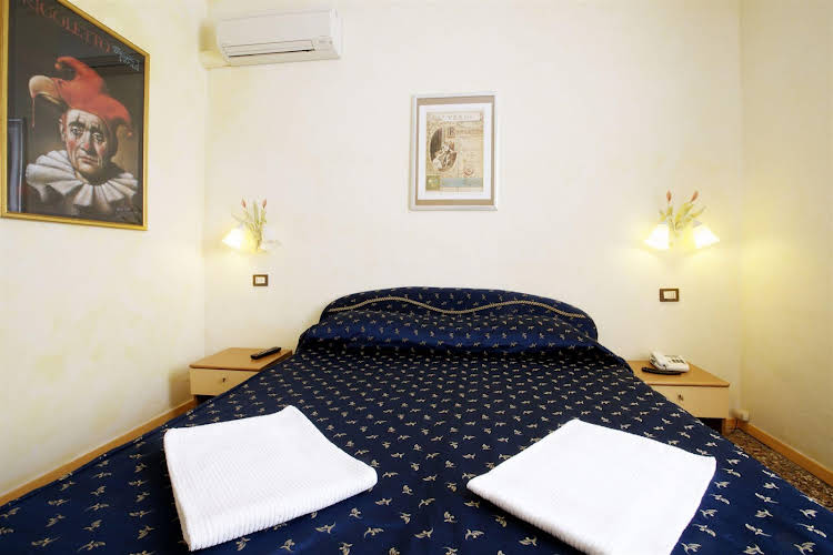Lyric Hotel Levanto 