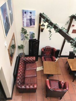 Hotel Clamart Lobby Sitting Area