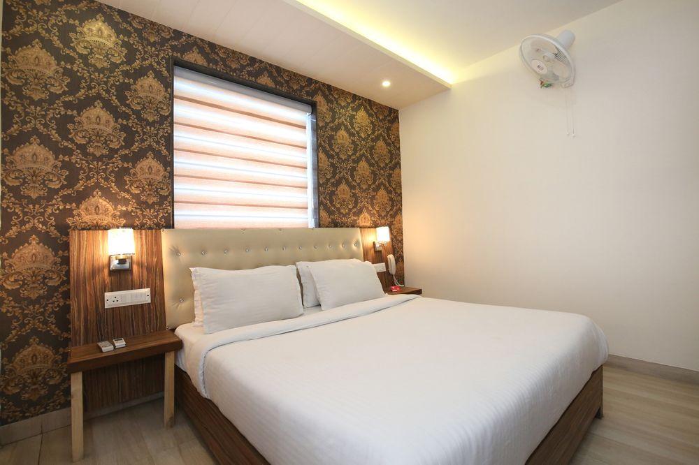 Oyo 8277 Tricity Relax Inn 