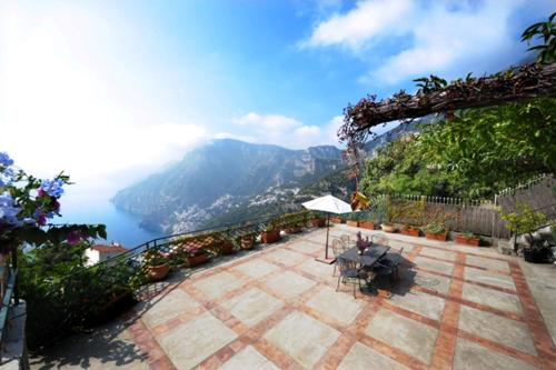 Villa Leucosia 