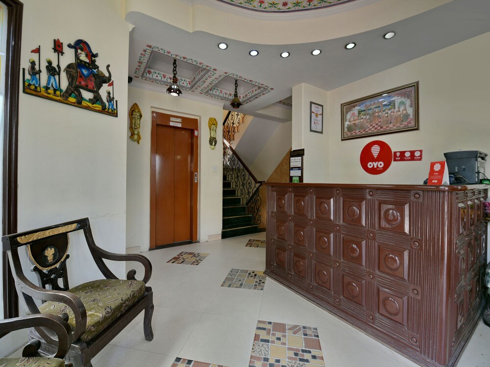 Oyo 2262 Hotel Heritage Inn Reception Hall