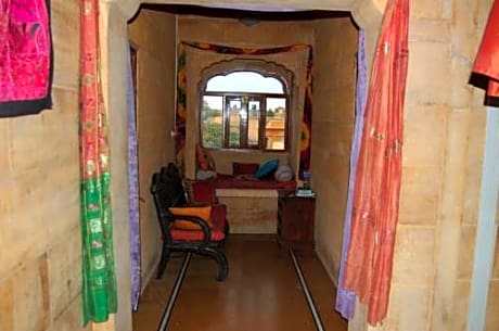 Hotel Pol Haveli 