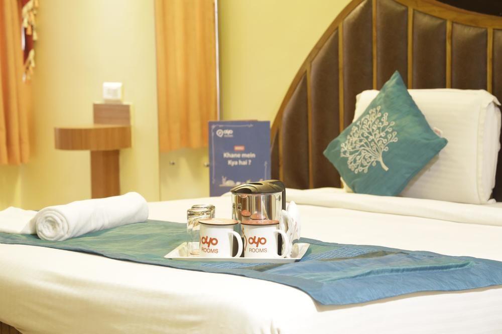 Oyo Rooms Main Road Ranchi Club 