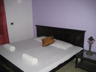 Pushp Guest House 