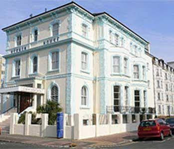 Vernon Guesthouse (ورنون گست هاوس) 