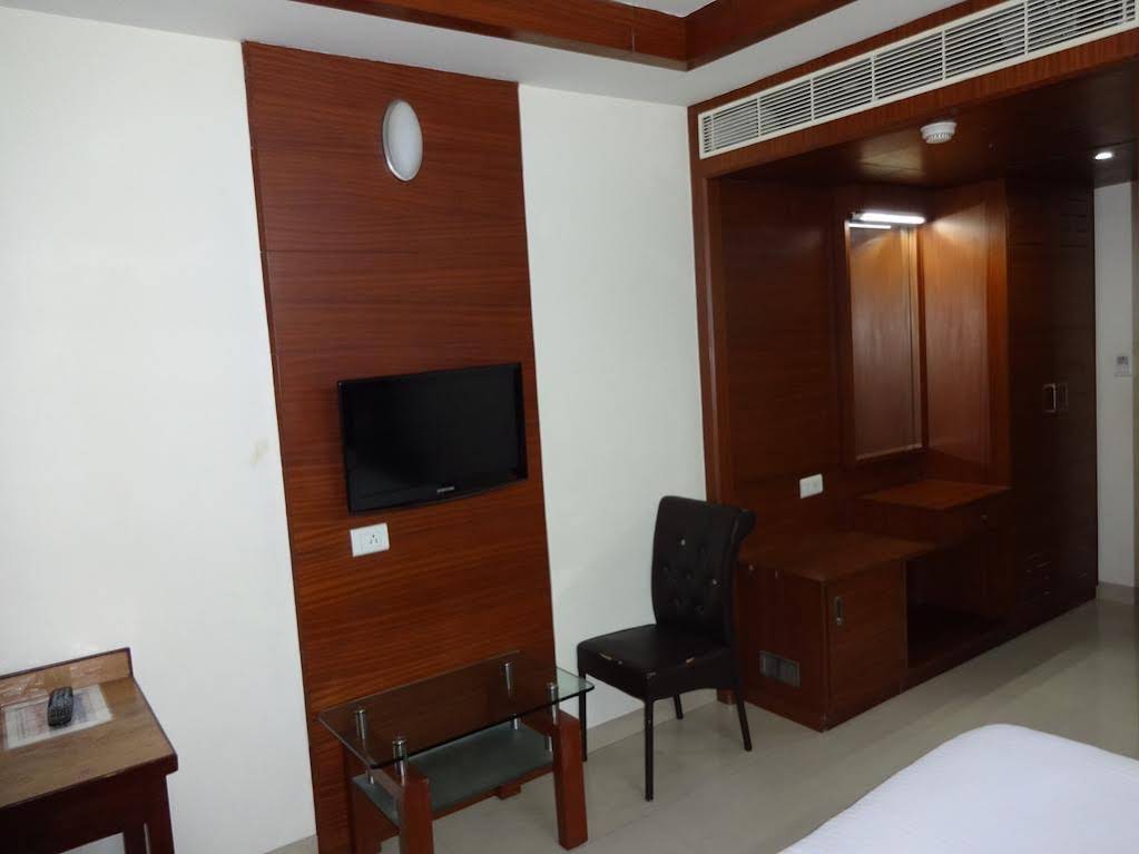 La Hospin Hotel 