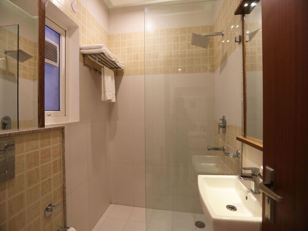 Fabhotel Zineb Sector 122 