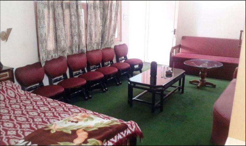 Oyo 16897 Hotel Shubham Continental 