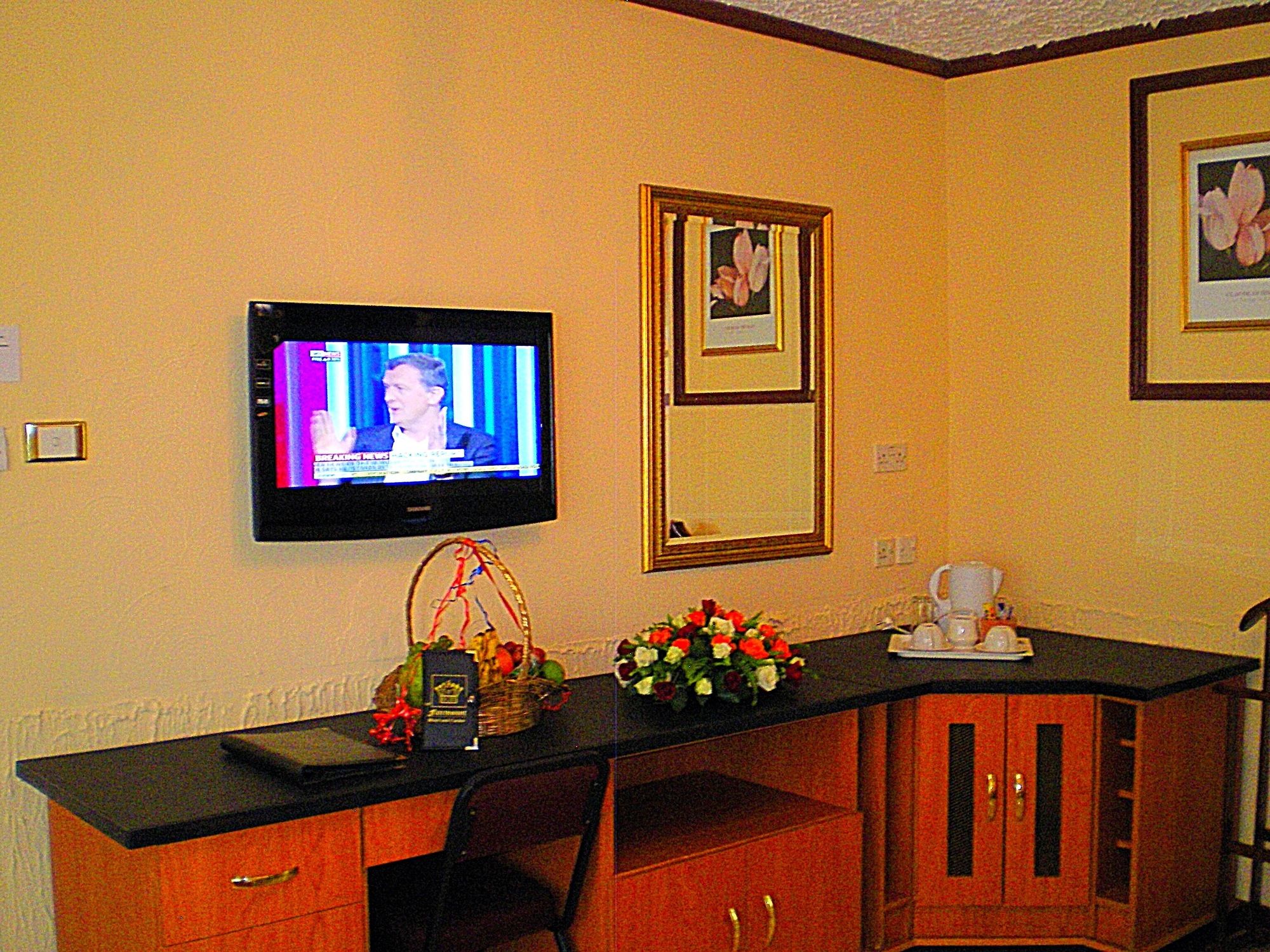 New Fairmount Hotel And Casino 