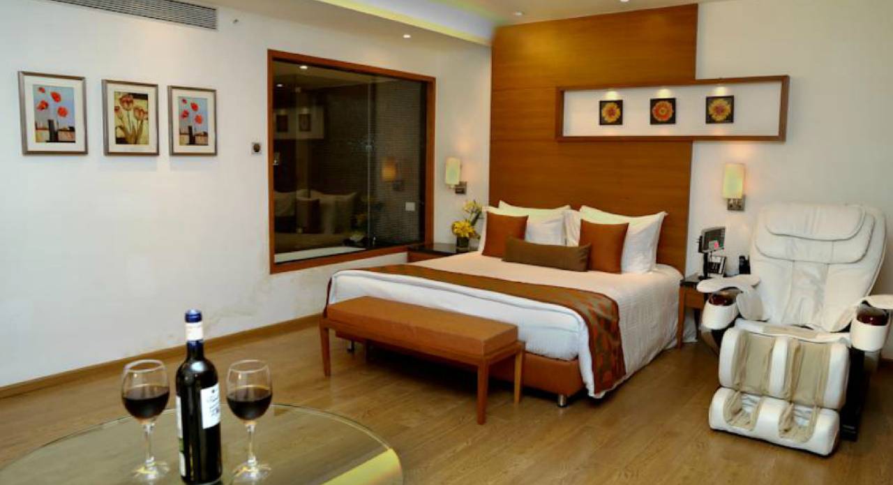 Country Inn & Suites By Radisson Navi Mumbai (کانتری این و سوئیتس بای رادیسون ناوی مومبی) 