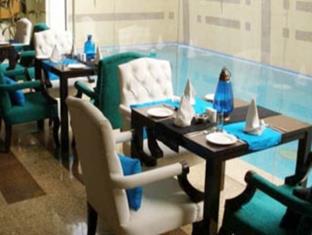 The Grand Hotel Bizzotel 