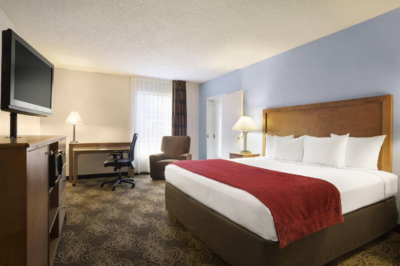 Red Lion Hotel Houston Intercontinental Airport 