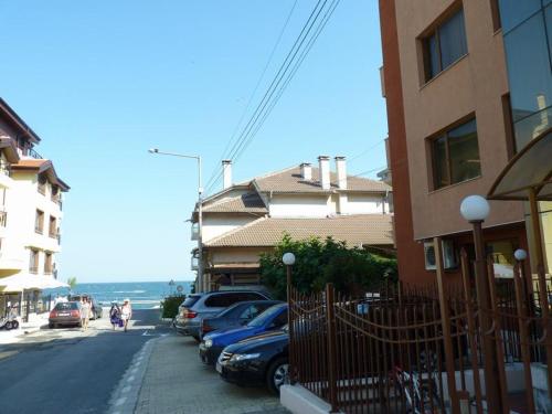 Central Beach Apartment Ravda 