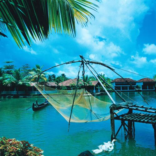 The Lake Village Resort Hotel Description